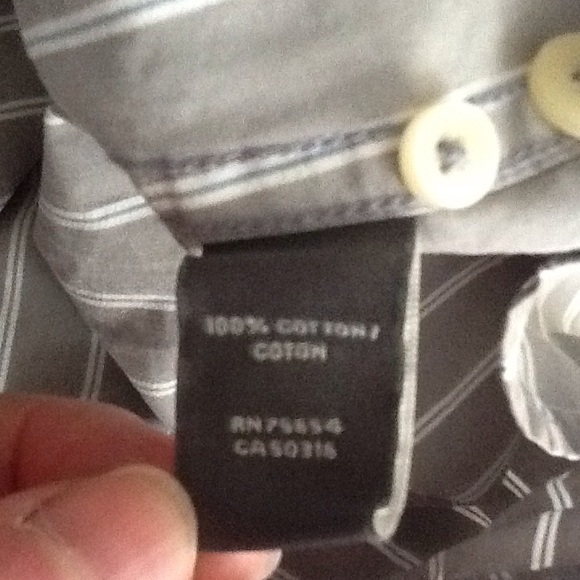 Abercrombie & Fitch Gray and White Stripe Shirt XL - Picture 9 of 9